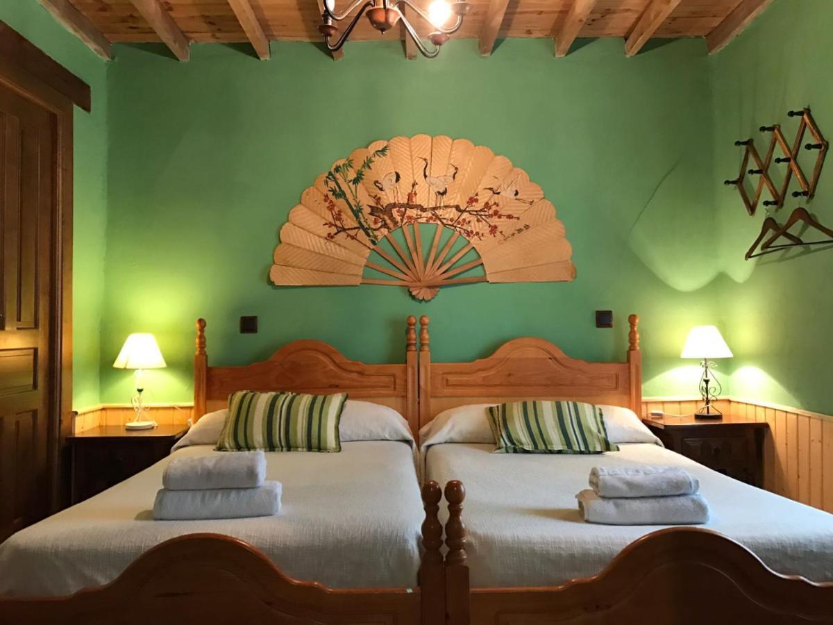 Penzion La Casa Del Abuelo Simon Fuente el Sauz Exteriér fotografie
